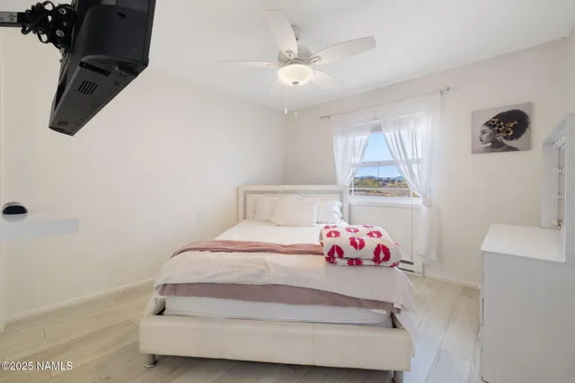 $699,900 | 11295 North Glodia Drive, Flagstaff, AZ 86004