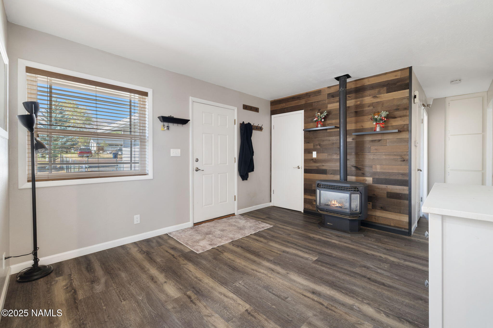 11295 North Glodia Drive Flagstaff, AZ 86004 - Photo 7 of 55 7-web-or-mls-FA9A2847