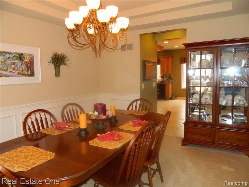 1053 Seville Road Rochester Hills, MI 48309 - Photo 35 of 66