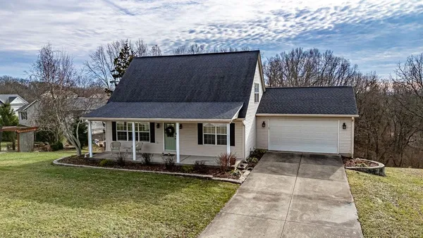 $345,000 | 2981 Sapling Court, Lawrenceburg, IN 47025