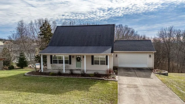 $349,900 | 2981 Sapling Court, Lawrenceburg, IN 47025