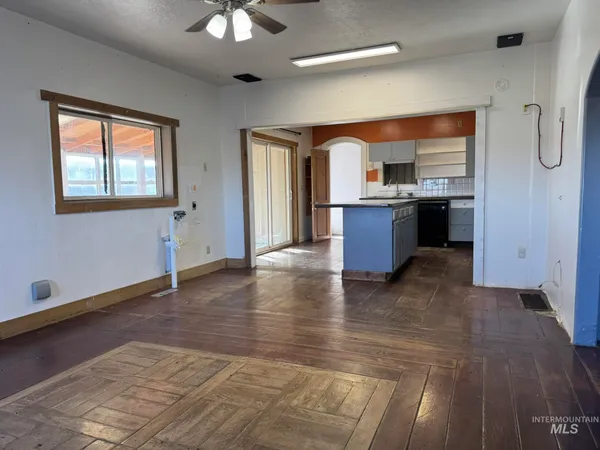 $310,000 | 1347 North Center Road, Richfield, ID 83349