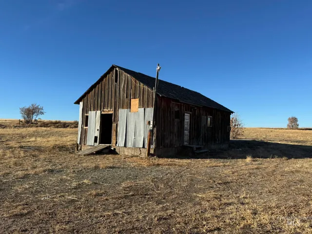 $310,000 | 1347 North Center Road, Richfield, ID 83349