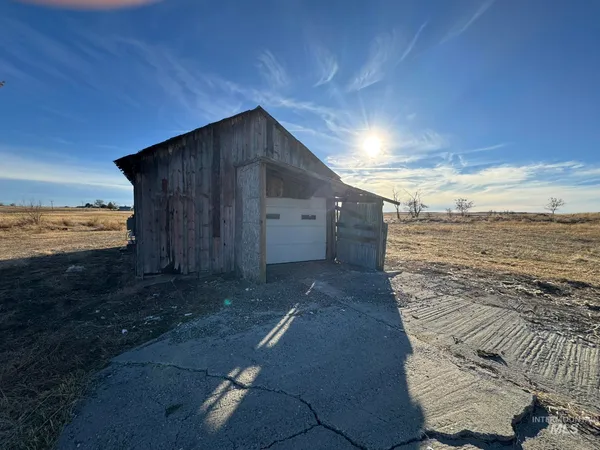 $310,000 | 1347 North Center Road, Richfield, ID 83349