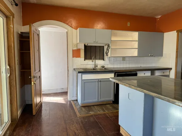 $310,000 | 1347 North Center Road, Richfield, ID 83349