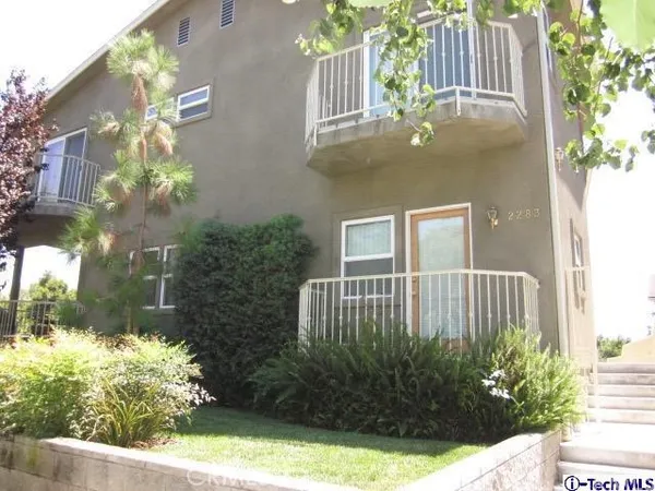 $4,100 | 2283 Waltonia Drive, Unit 105, Montrose, CA 91020