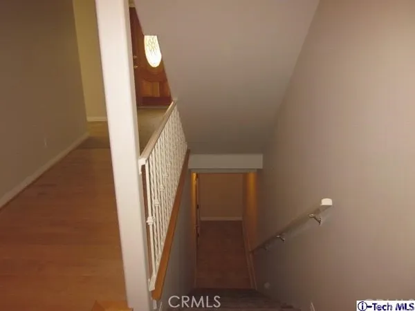 $4,100 | 2283 Waltonia Drive, Unit 105, Montrose, CA 91020