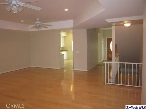 $4,100 | 2283 Waltonia Drive, Unit 105, Montrose, CA 91020