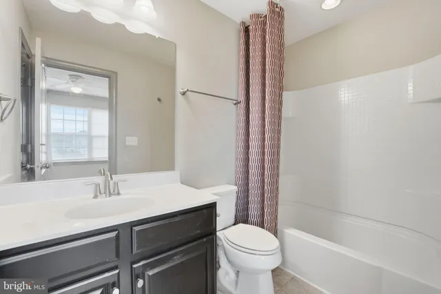 $2,600 | 2239 Champions Way, Fredericksburg, VA 22408