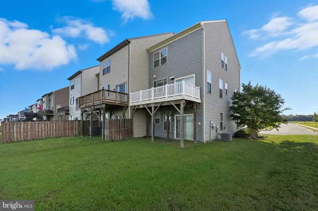 $2,600 | 2239 Champions Way, Fredericksburg, VA 22408