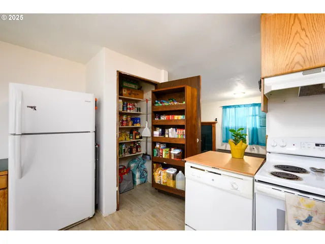 $280,000 | 416 Glen Avenue, Sutherlin, OR 97479