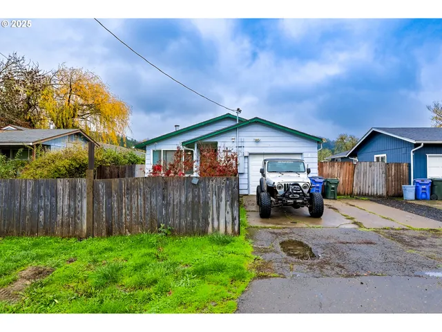 $280,000 | 416 Glen Avenue, Sutherlin, OR 97479