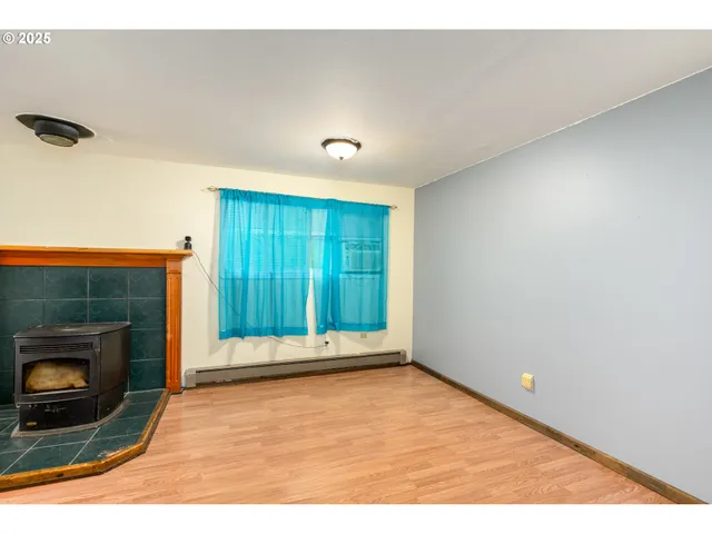 $280,000 | 416 Glen Avenue, Sutherlin, OR 97479