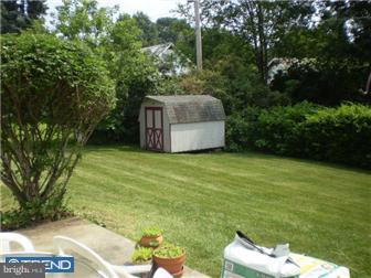 520 Snyder Road West Lawn, PA 19609 - Photo 3 of 12 Gallery Image 3