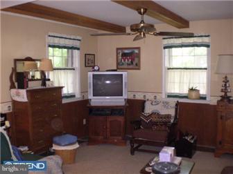 520 Snyder Road West Lawn, PA 19609 - Photo 8 of 12 Gallery Image 8