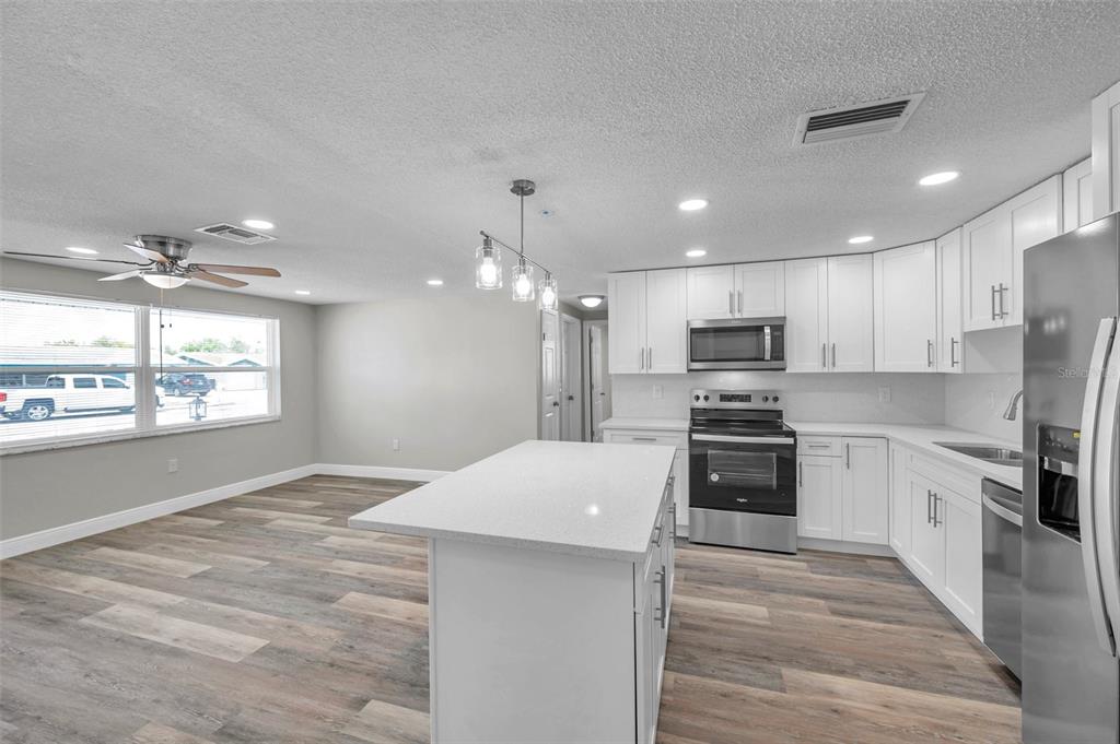 10900 Queens Road Port Richey, FL 34668 - Photo 8 of 20 Gallery Image 8
