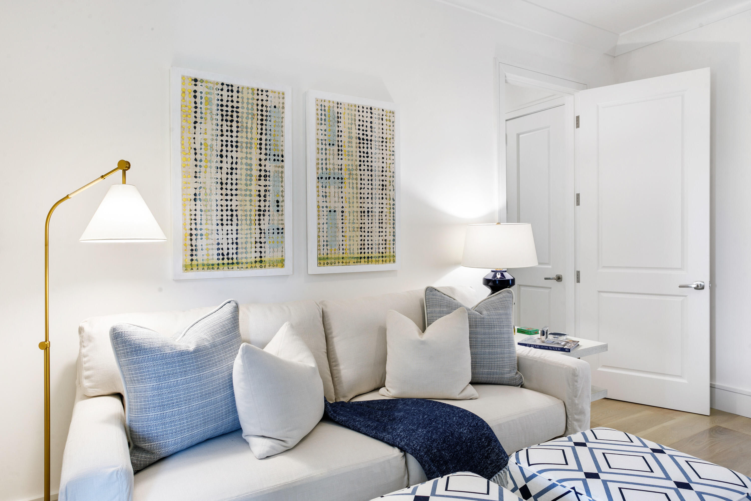 304 Villa Drive Jupiter, FL 33477 - Photo 28 of 43 a living room with furniture and a window