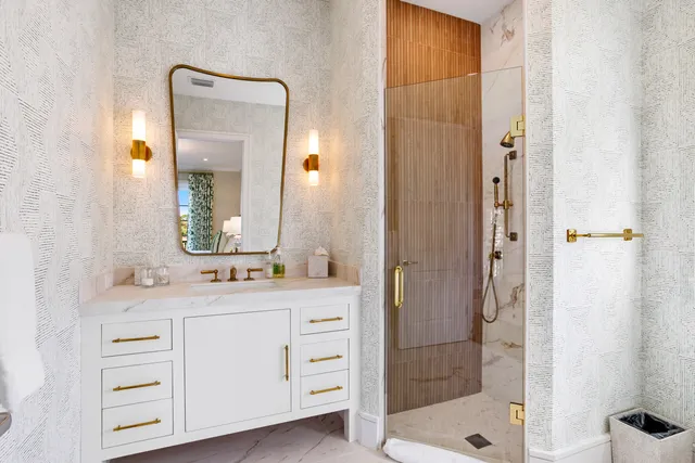 $5,995,000 | 304 Villa Drive, Jupiter, FL 33477