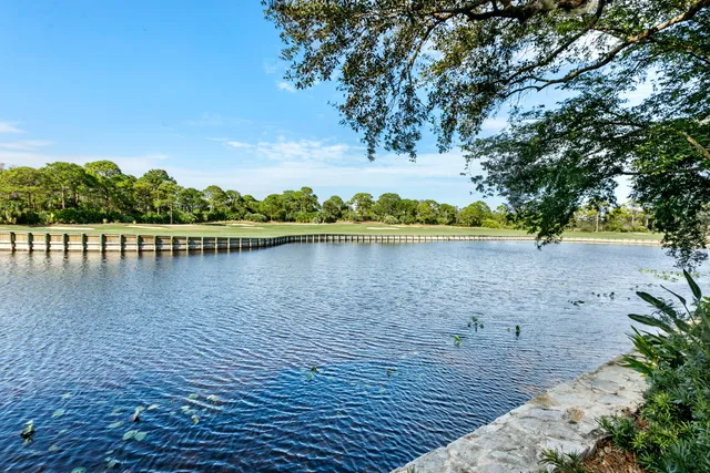 $5,995,000 | 304 Villa Drive, Jupiter, FL 33477