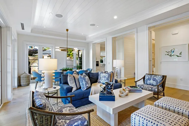 $5,995,000 | 304 Villa Drive, Jupiter, FL 33477