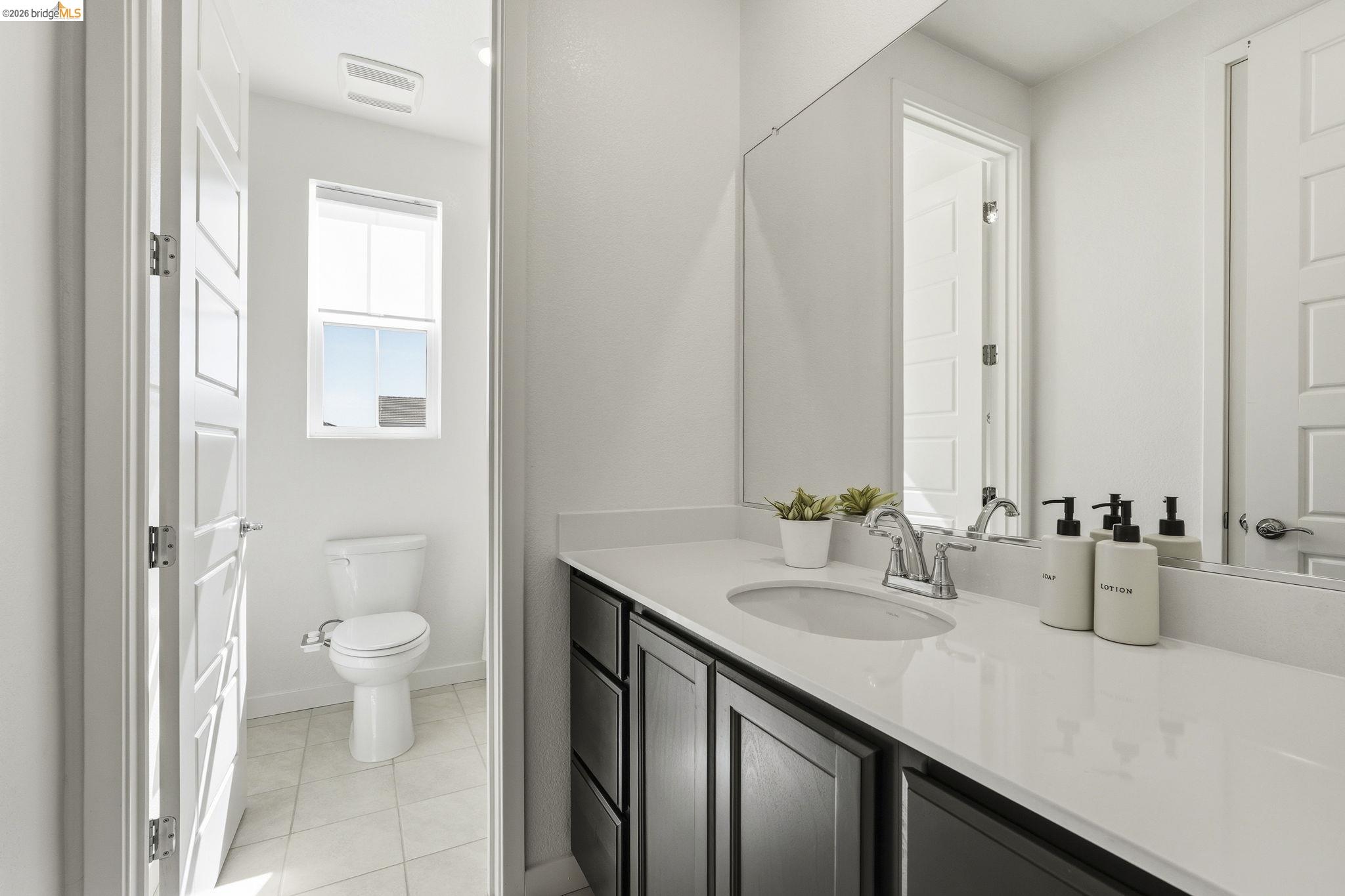 15929 Testarossa Street Lathrop, CA 95330 - Photo 24 of 40