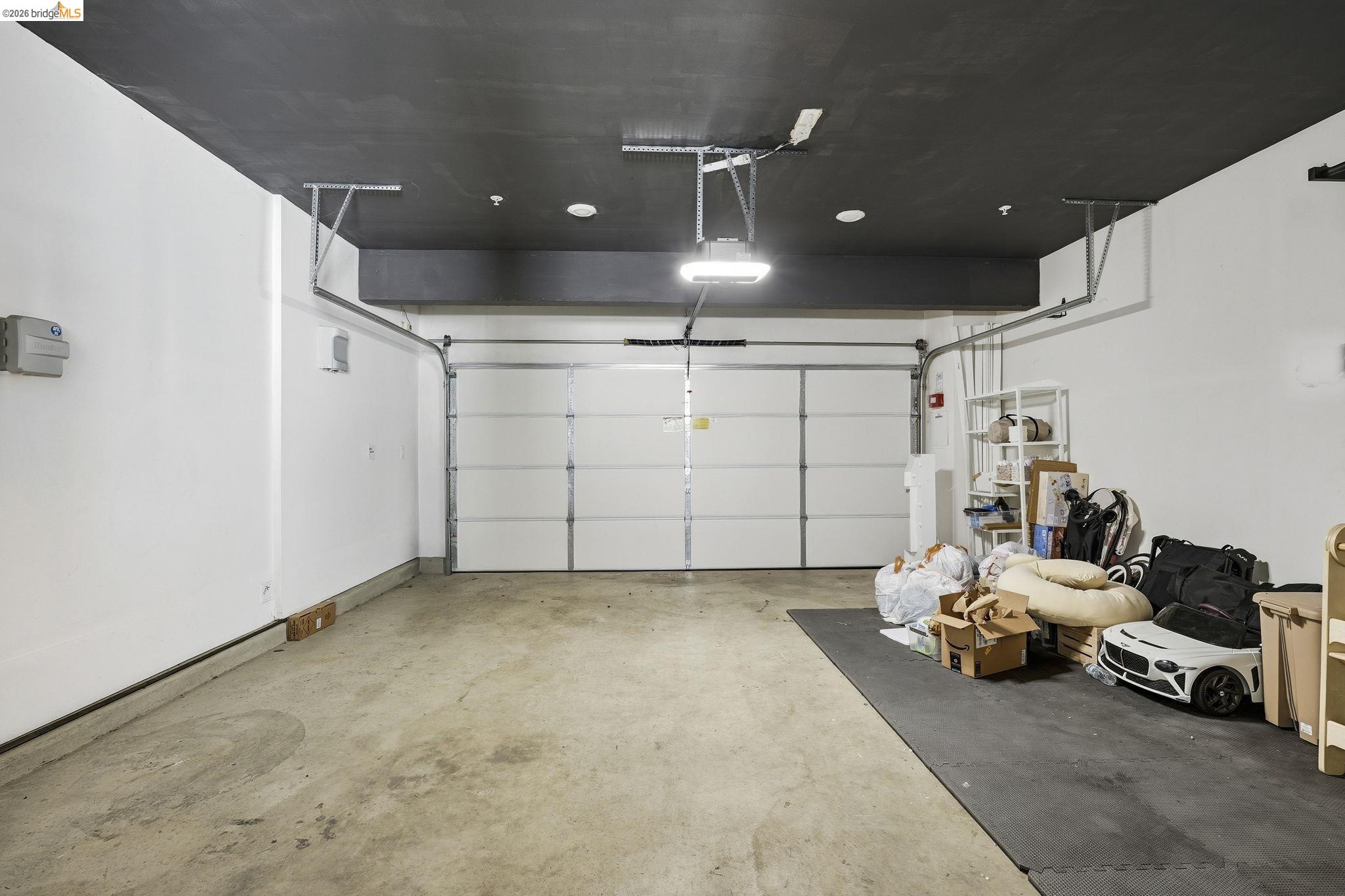 15929 Testarossa Street Lathrop, CA 95330 - Photo 36 of 40