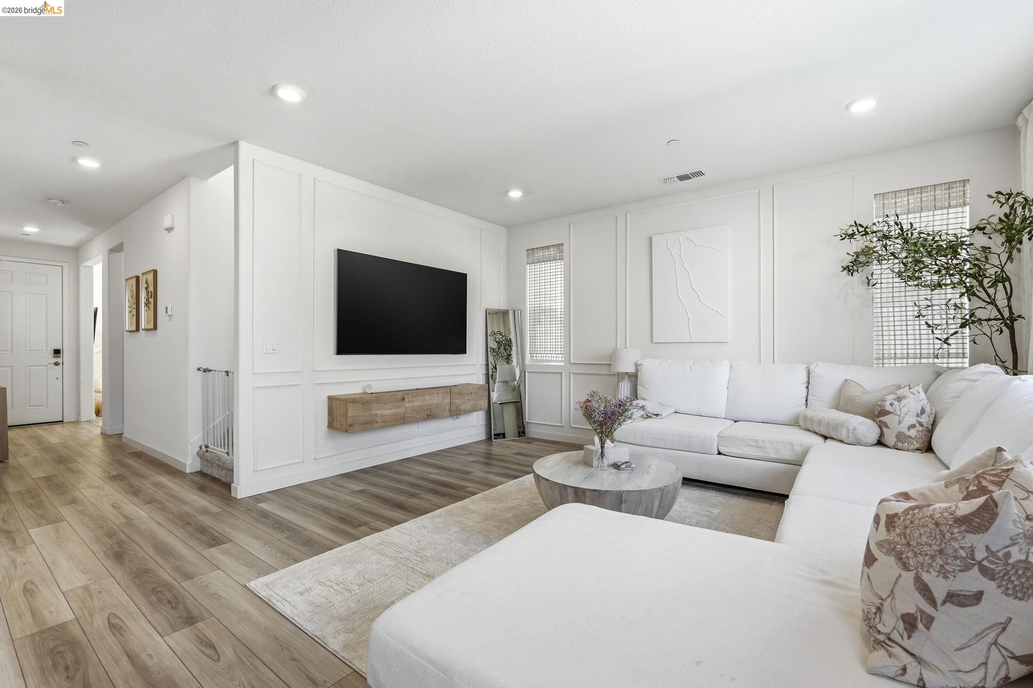 15929 Testarossa Street Lathrop, CA 95330 - Photo 4 of 40