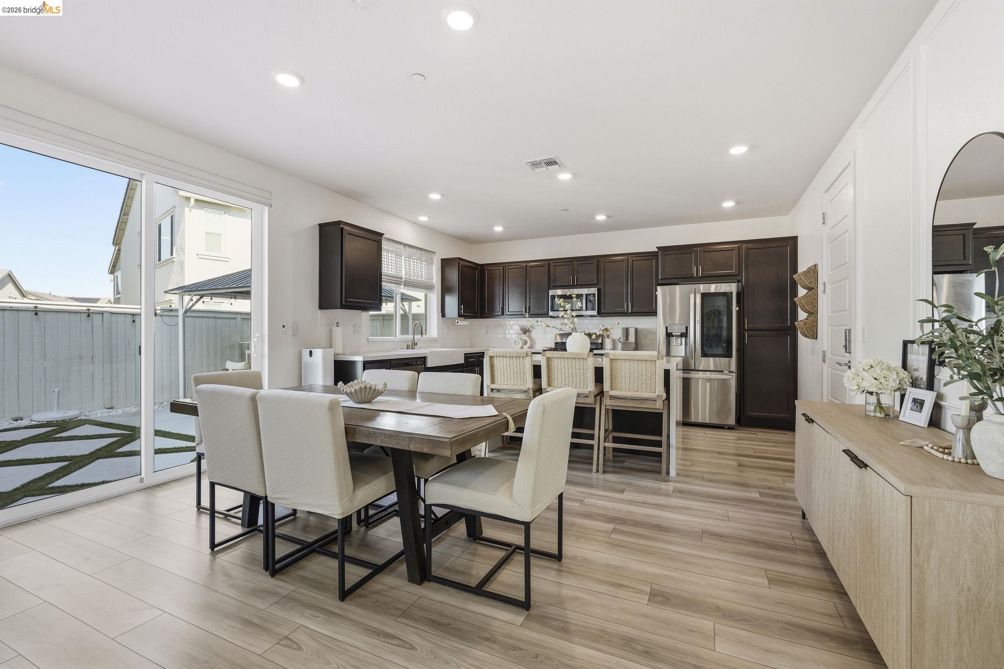 15929 Testarossa Street Lathrop, CA 95330 - Photo 5 of 40