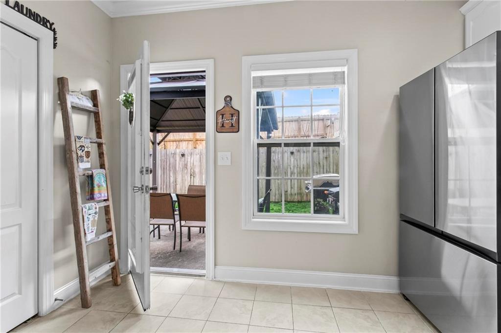 534 Hamilton Way, Unit 3 Chatsworth, GA 30705 - Photo 10 of 22 a view of a livingroom with wooden floor and a window