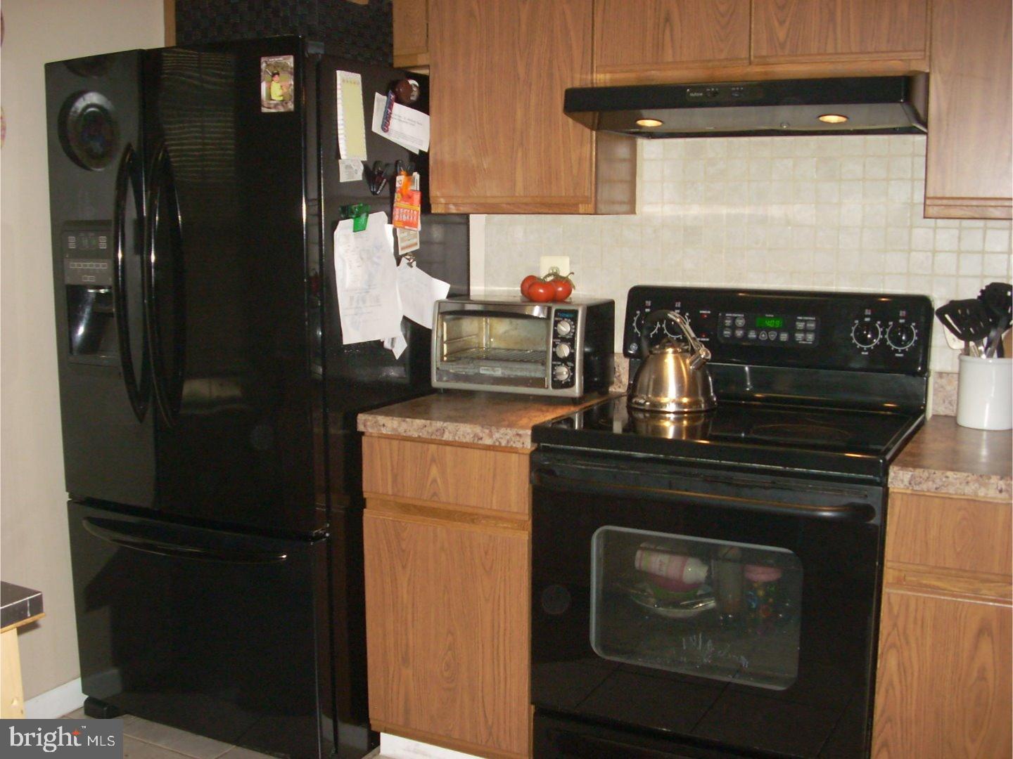 35 Raintree Drive Hamilton, NJ 08690 - Photo 6 of 18 Gallery Image 6