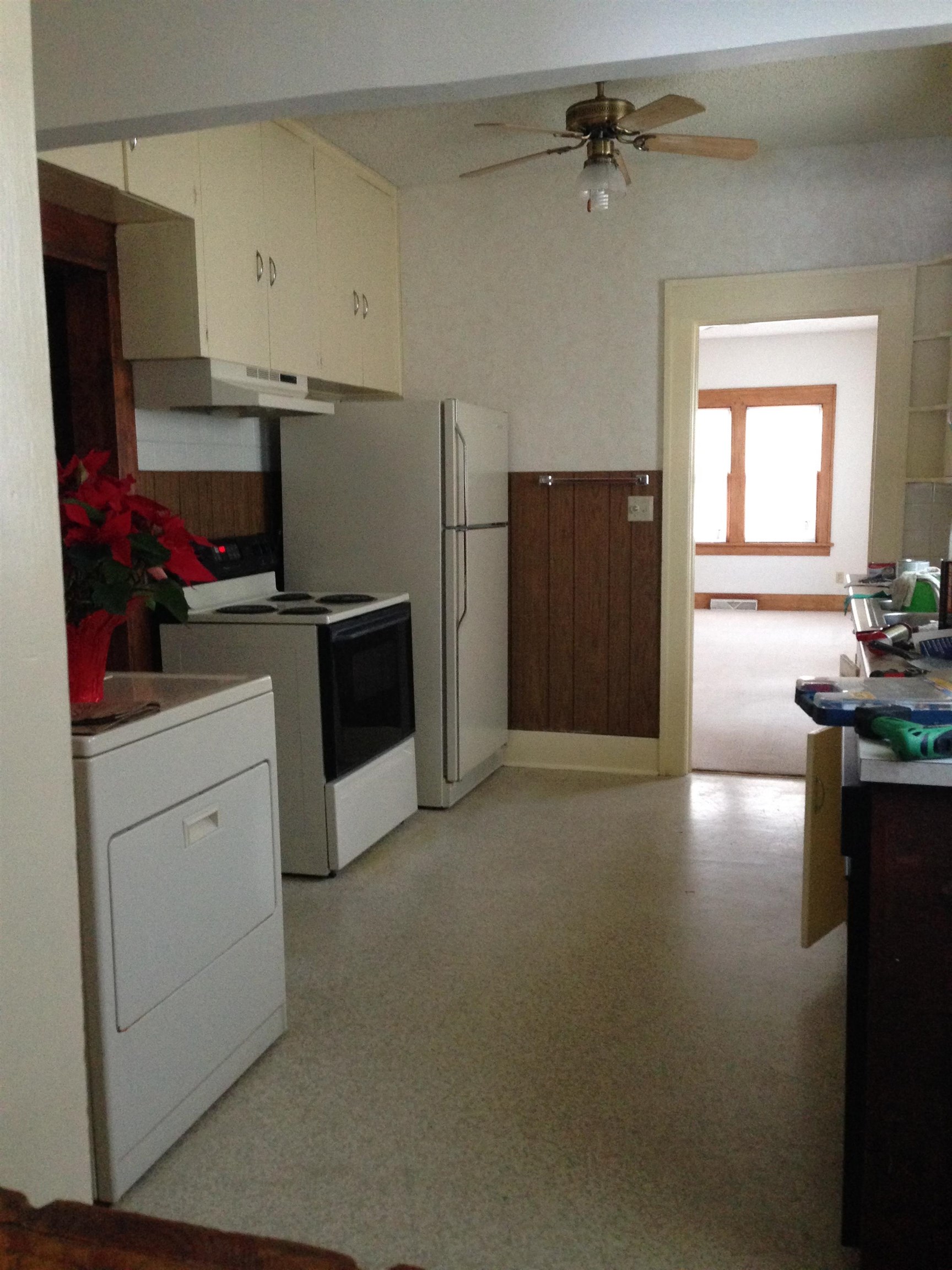 2415 West Martha Street Wichita, KS 67203 - Photo 3 of 14