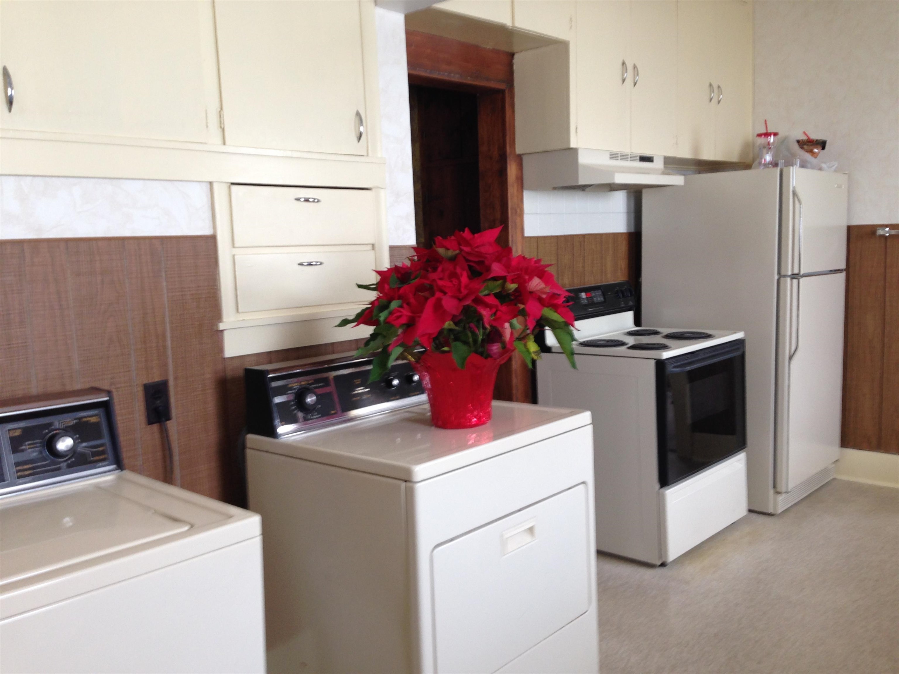 2415 West Martha Street Wichita, KS 67203 - Photo 4 of 14