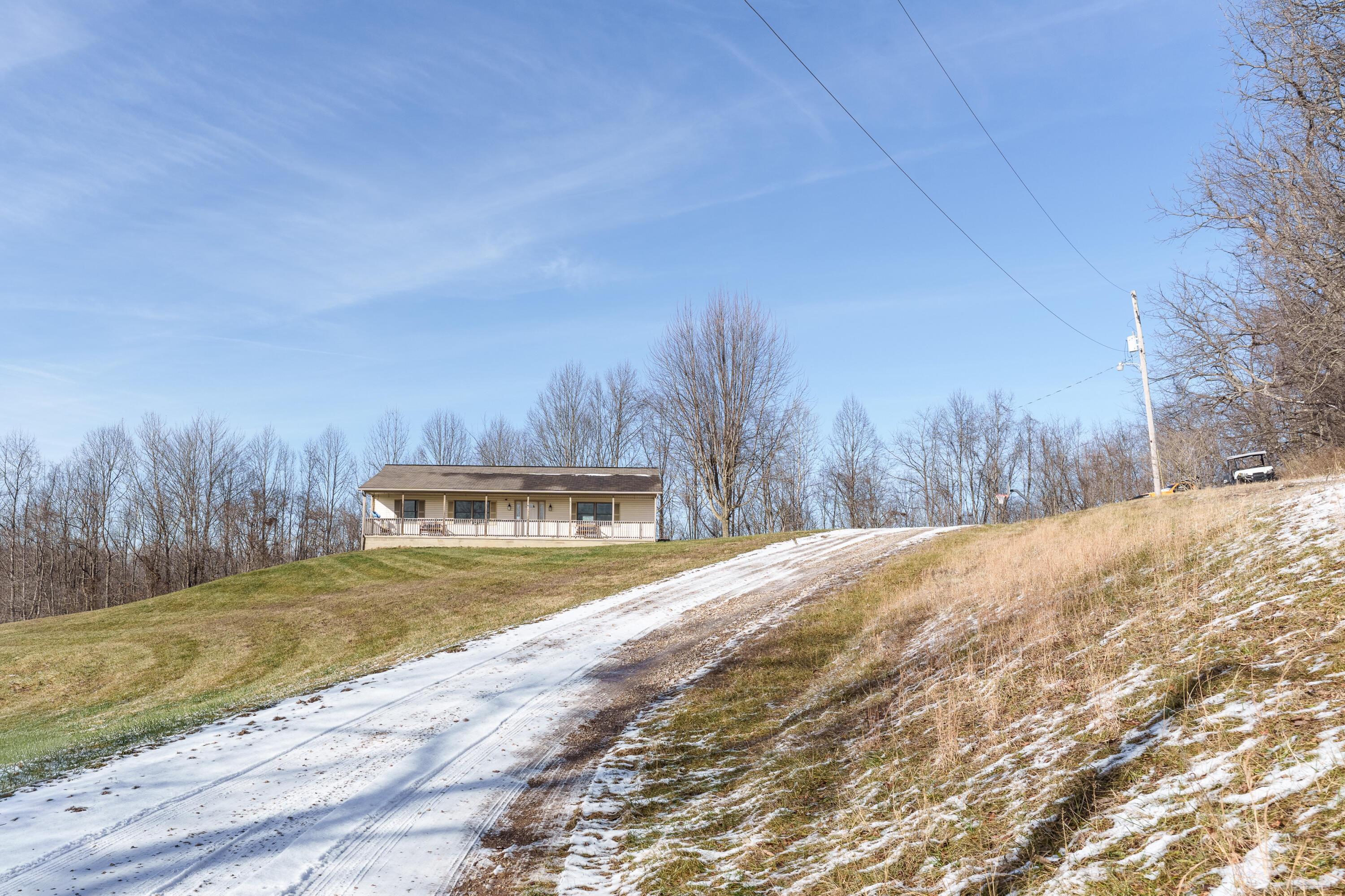 27783 Locust Grove Road McArthur, OH 45651 - Photo 2 of 11 Gallery Image 2