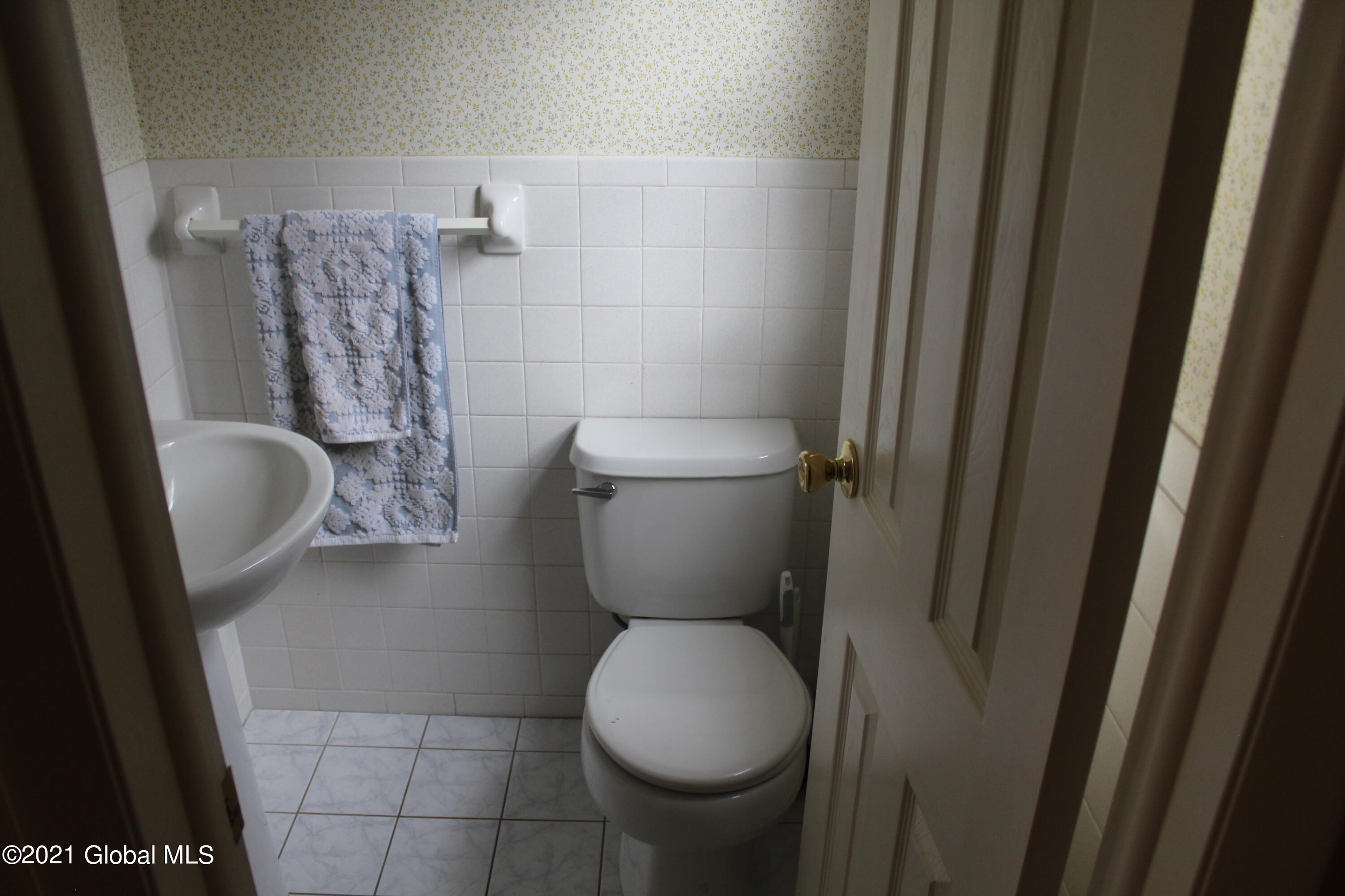 21 Maple Ridge Ballston Lake, NY 12019 - Photo 20 of 25 IMG_6285