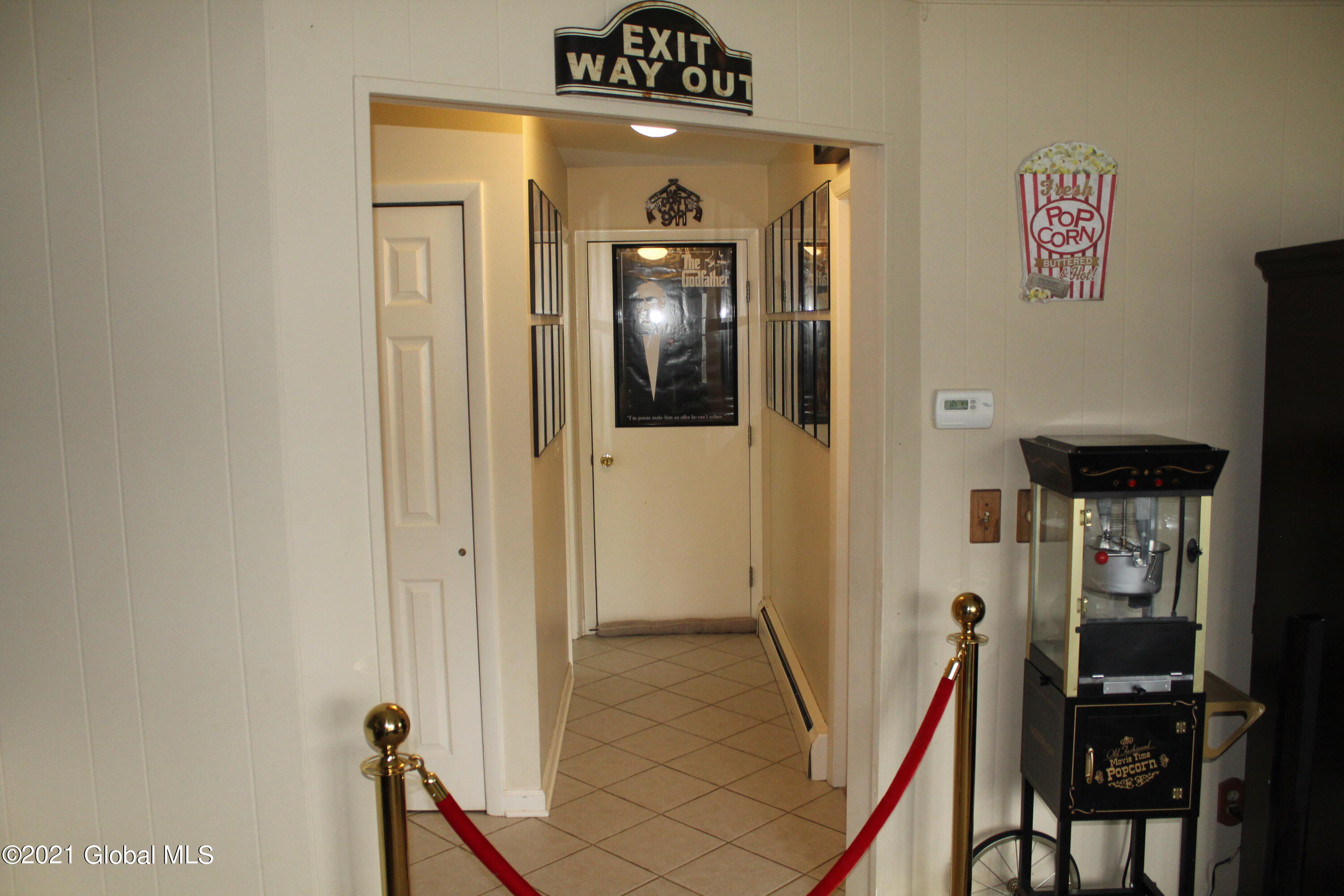 21 Maple Ridge Ballston Lake, NY 12019 - Photo 5 of 25 IMG_6282