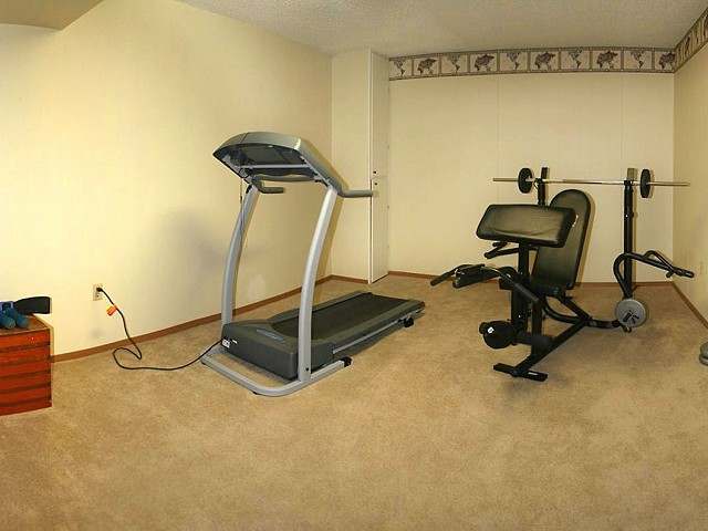 2314 South Best Road Spokane Valley, WA 99037 - Photo 3 of 9
