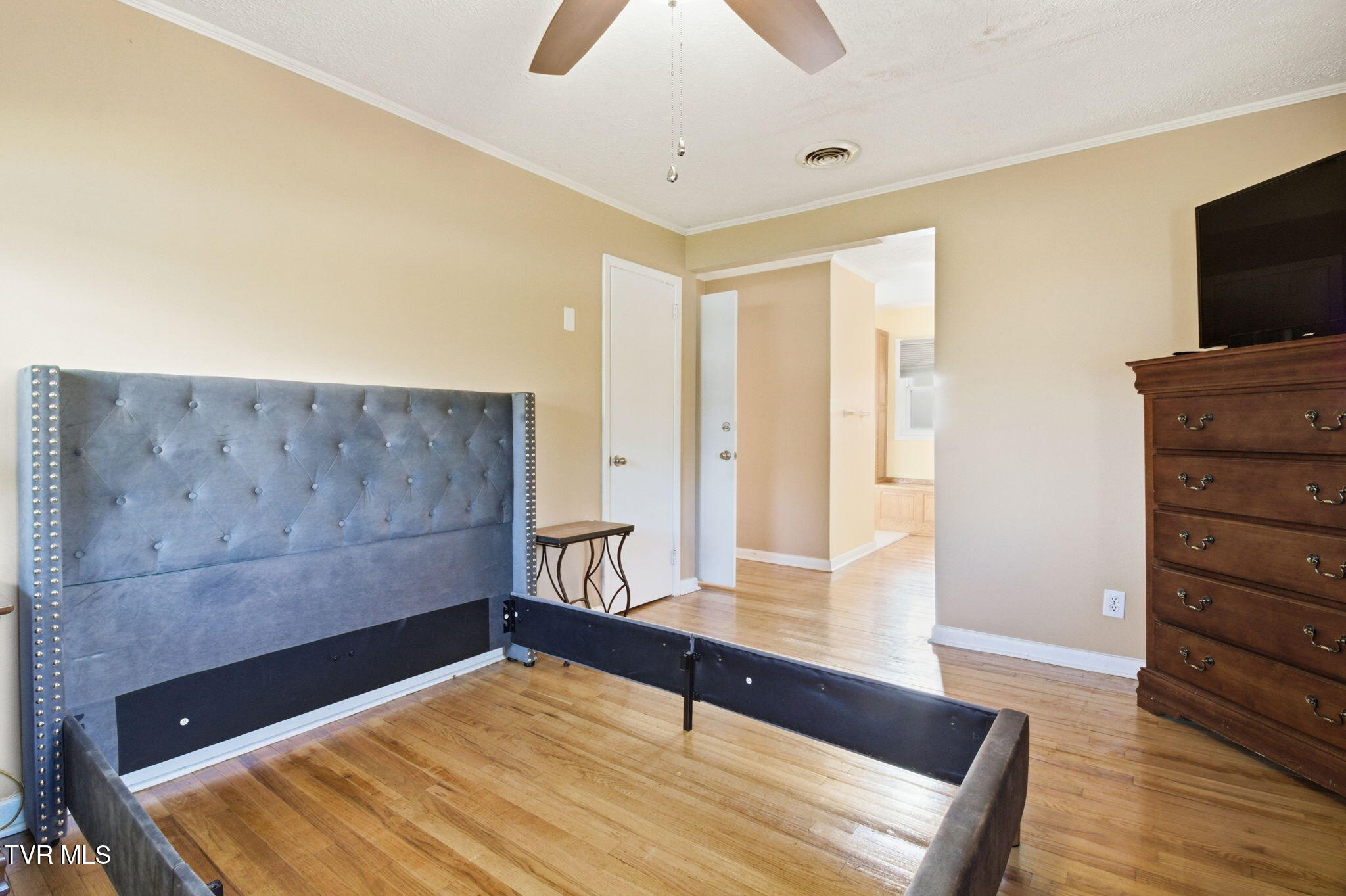 209 Haynes Boulevard Greeneville, TN 37745 - Photo 24 of 35 25-web-or-mls-DZ3A0109