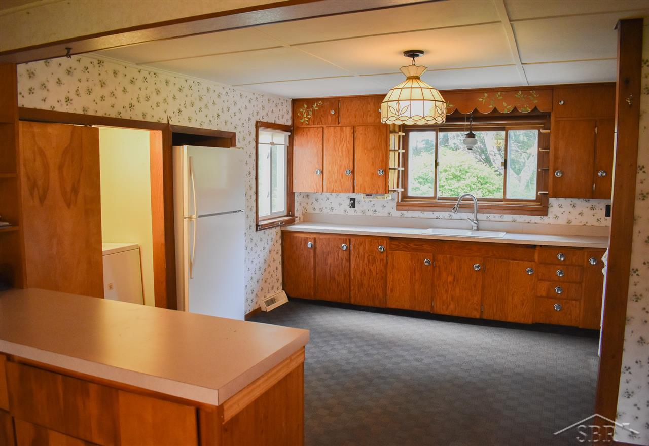 613 7 Mile Road Kawkawlin, MI 48631 - Photo 6 of 28