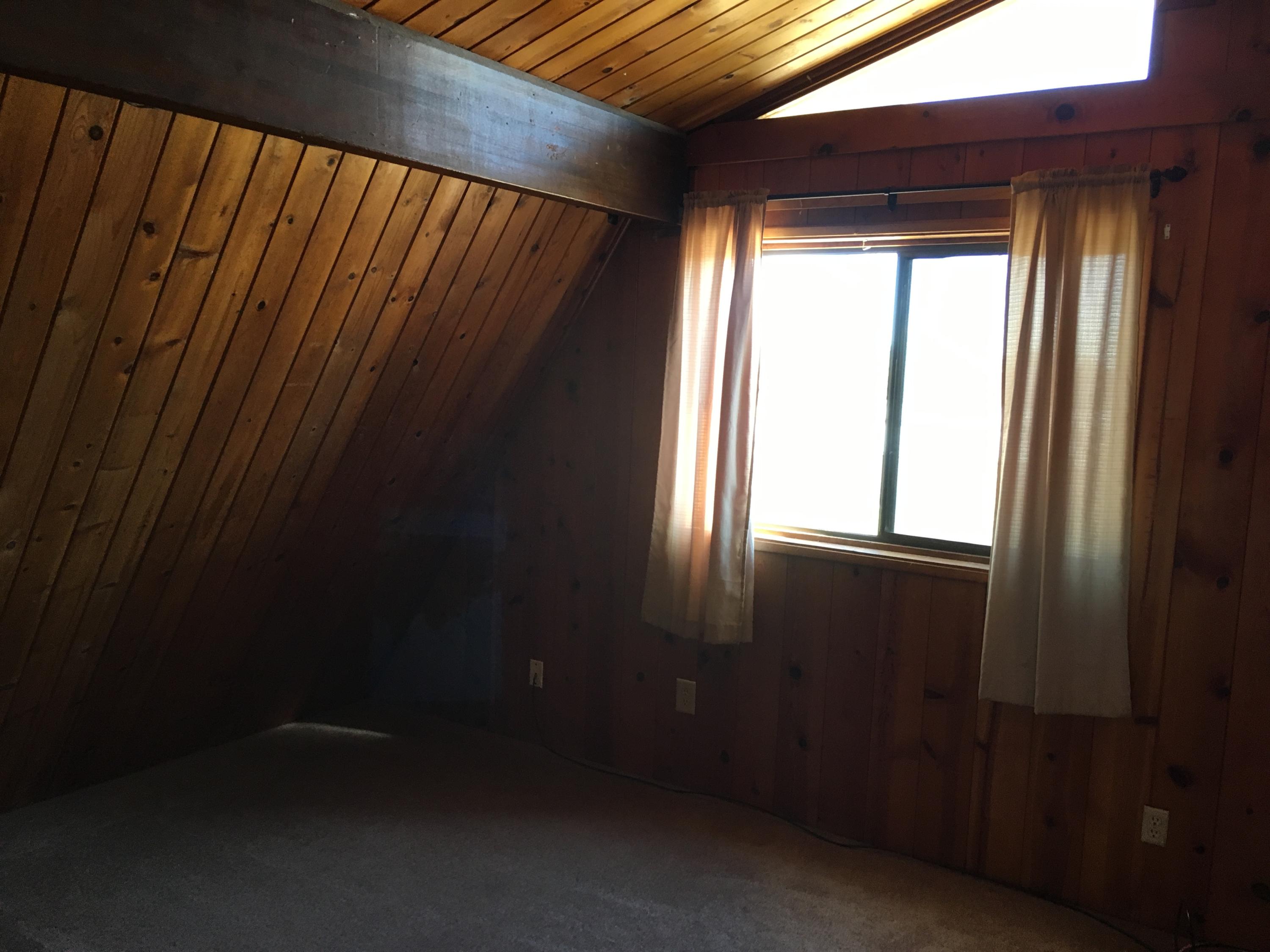 43254 52nd Street West Lancaster, CA 93536 - Photo 9 of 18 a view of balcony with window