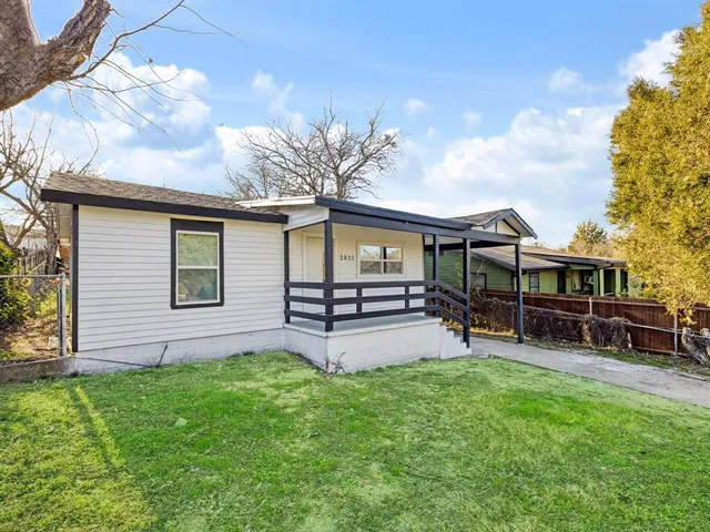 $239,000 | 2821 Northwest 31st Street, Fort Worth, TX 76106