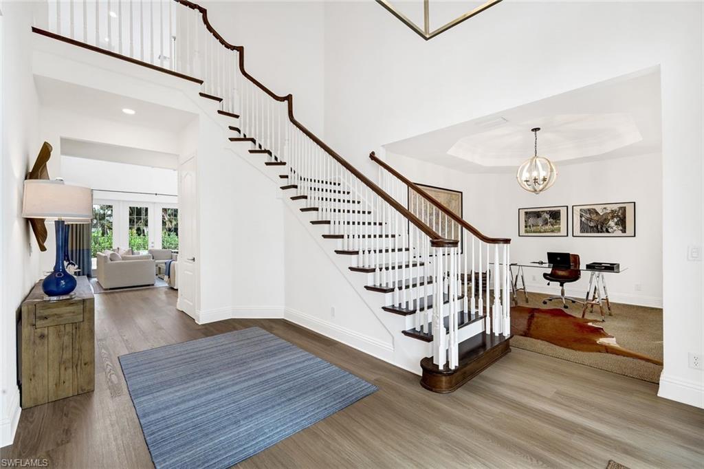 1427 Hemingway Place Naples, FL 34103 - Photo 5 of 44