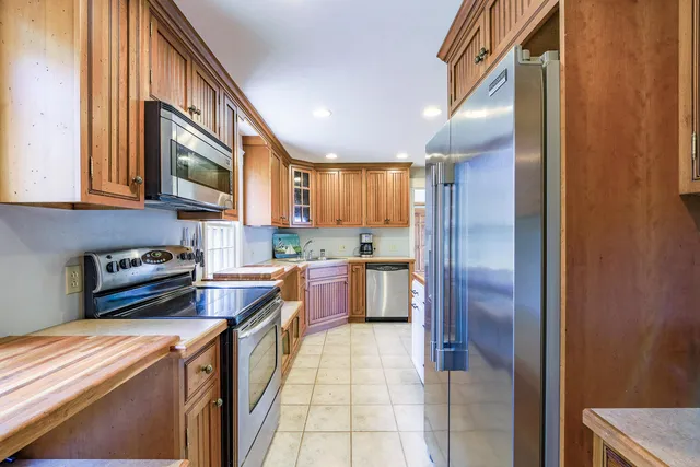 $1,495,000 | 228 Gooseberry Point Road, Islesboro, ME 04848