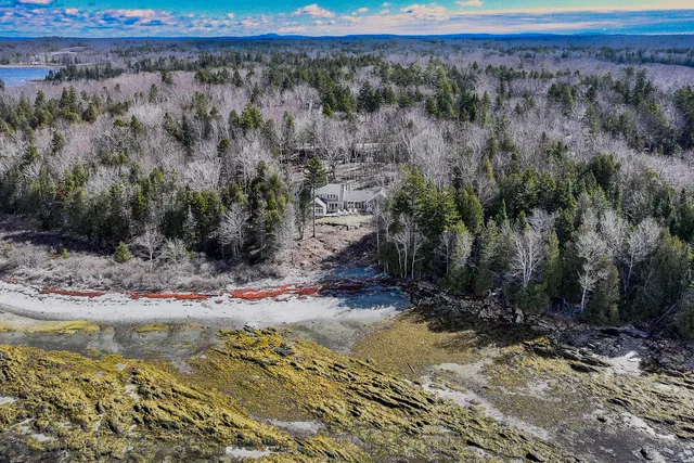 $1,495,000 | 228 Gooseberry Point Road, Islesboro, ME 04848