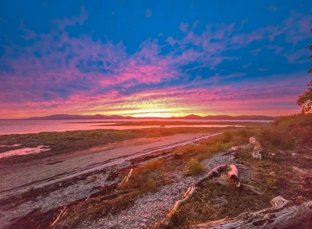 $1,495,000 | 228 Gooseberry Point Road, Islesboro, ME 04848