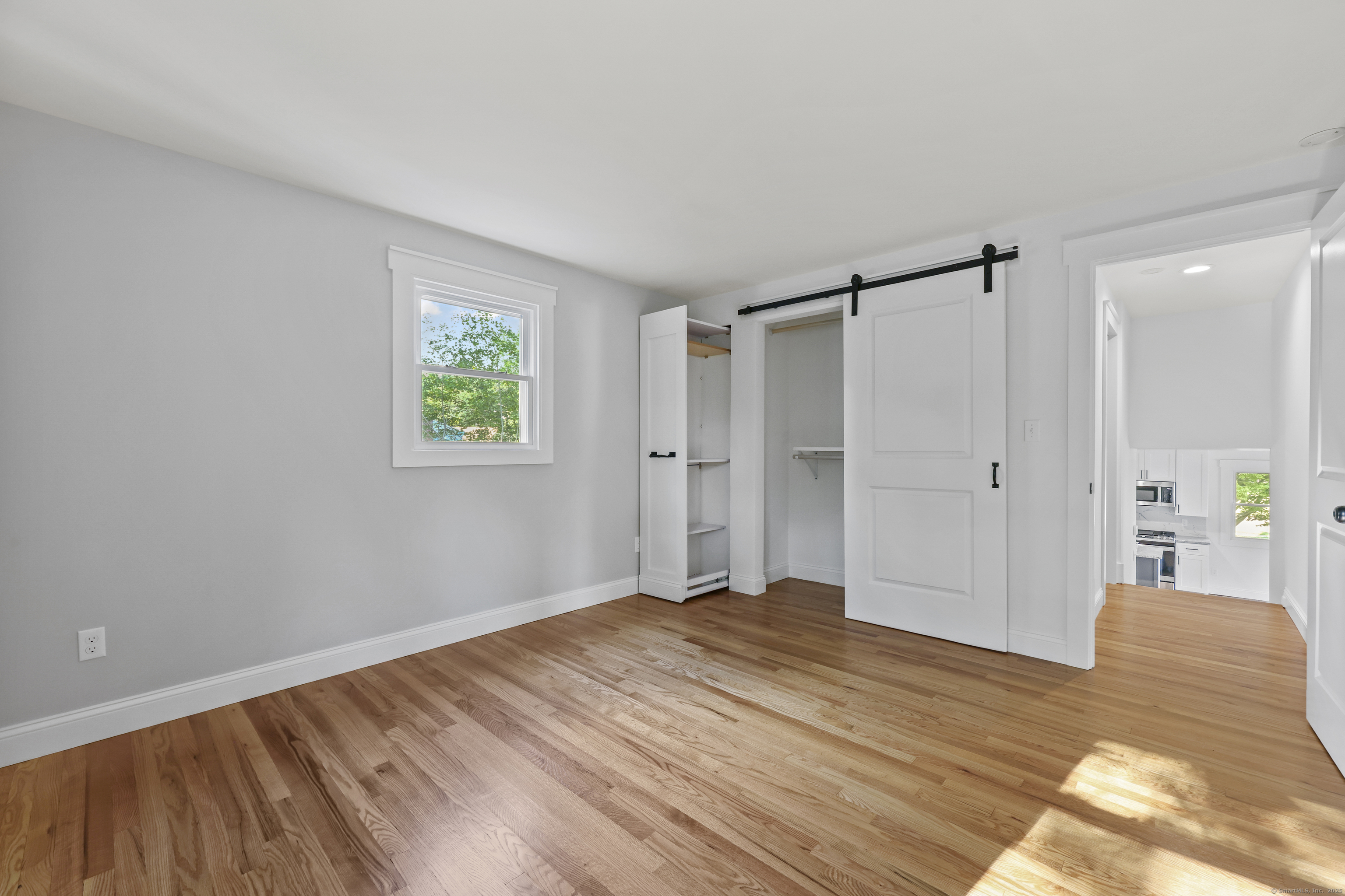 15 Lancaster Road Glastonbury, CT 06033 - Photo 18 of 40