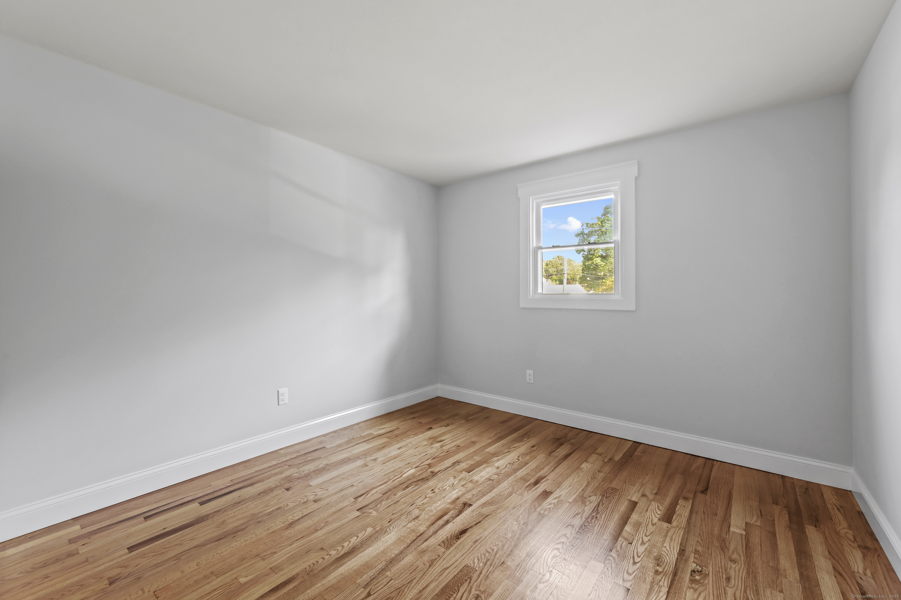 15 Lancaster Road Glastonbury, CT 06033 - Photo 26 of 40