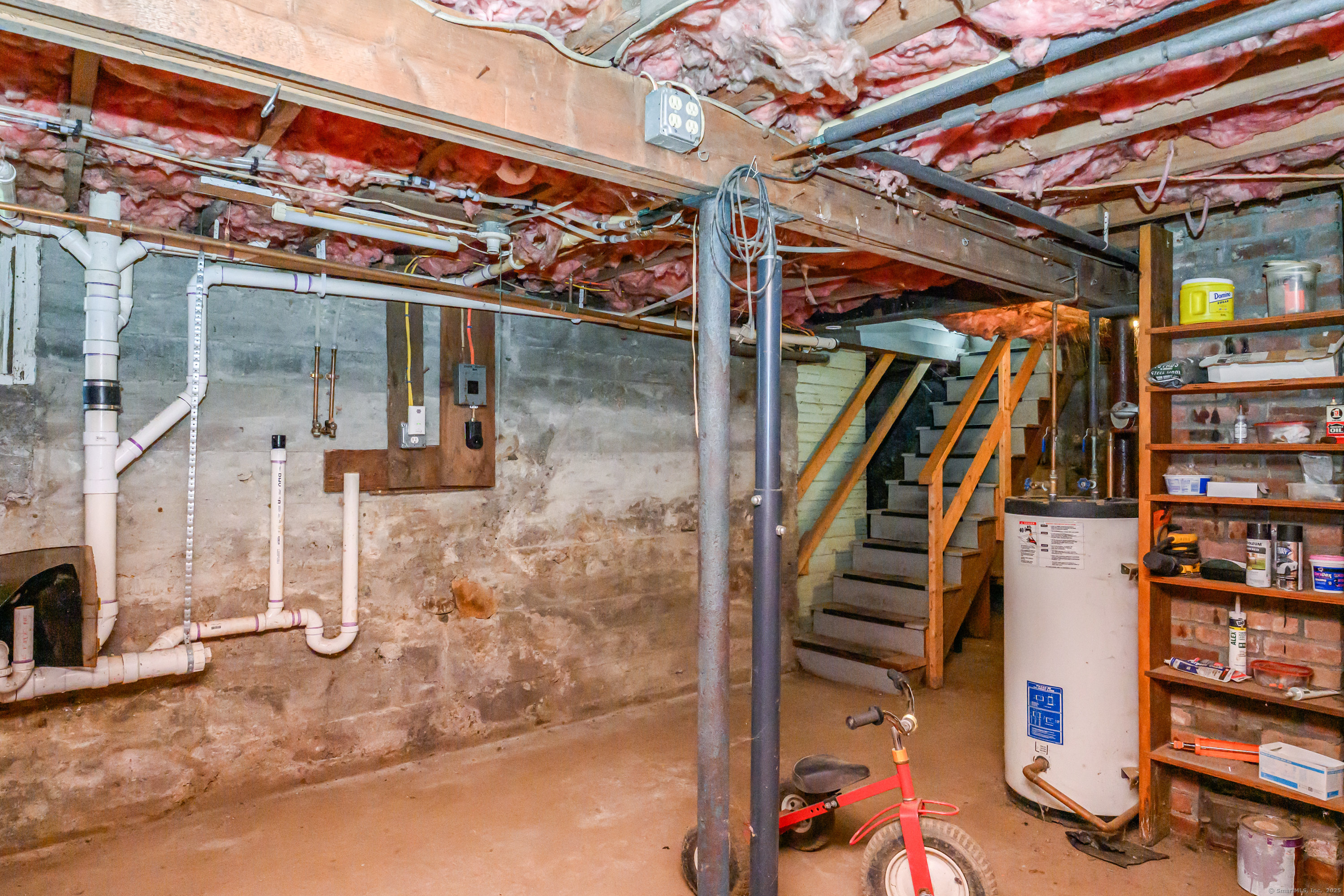 80 Old Plains Road Windham, CT 06226 - Photo 16 of 19 a view of entryway with a