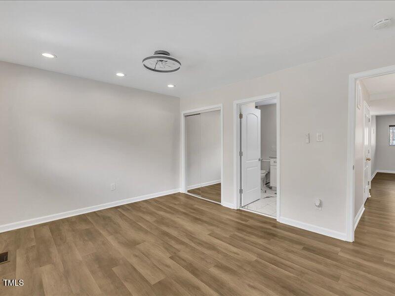 717 East Millbrook Road Raleigh, NC 27609 - Photo 17 of 21