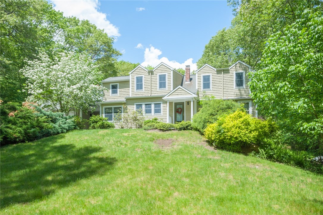 2097 Middle Road East Greenwich, RI 02818 - Photo 1 of 29