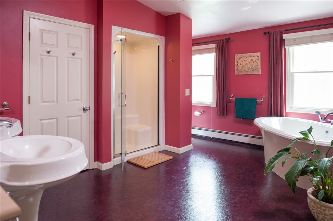2097 Middle Road East Greenwich, RI 02818 - Photo 19 of 29